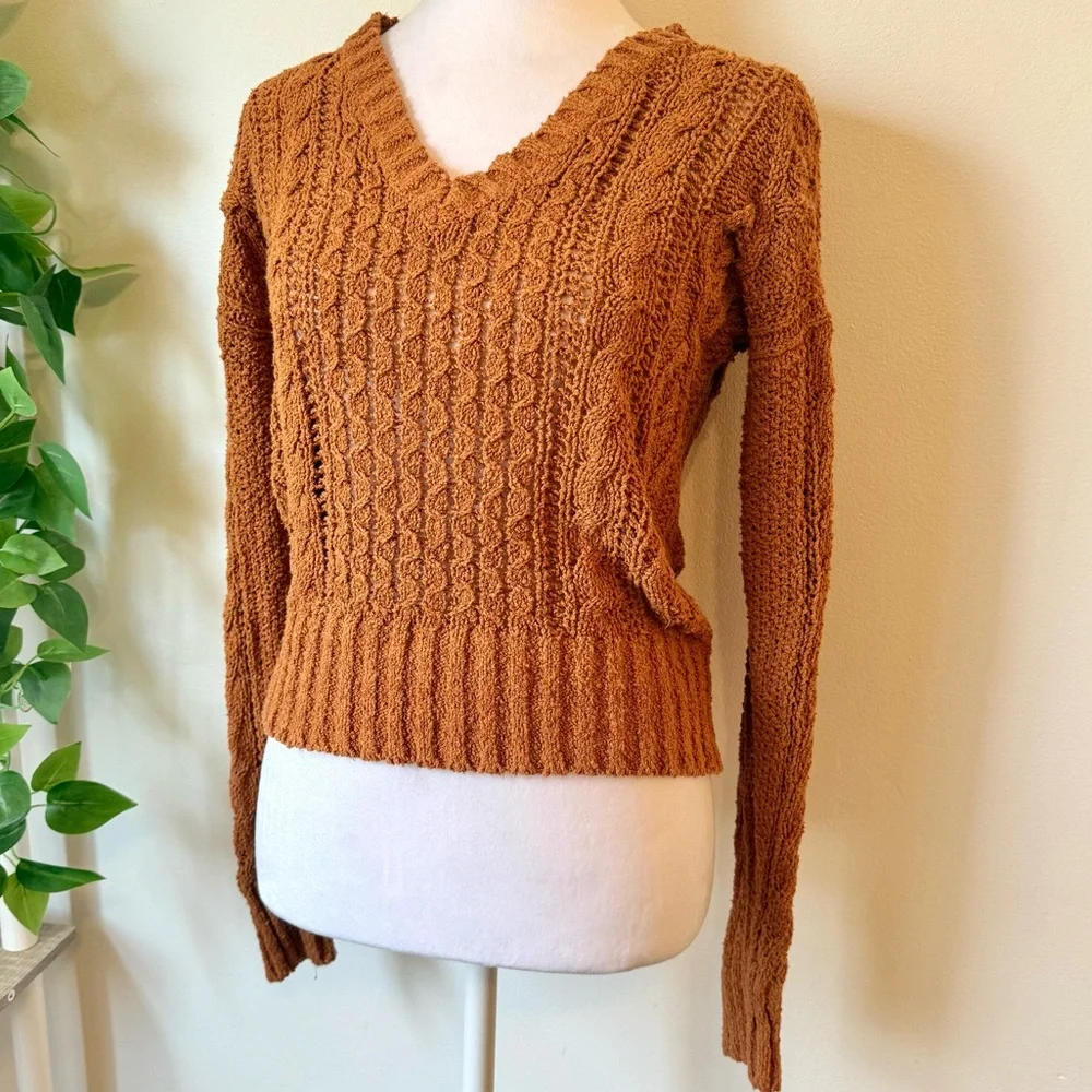 Point Sur Sweater - Picture 1 of 5